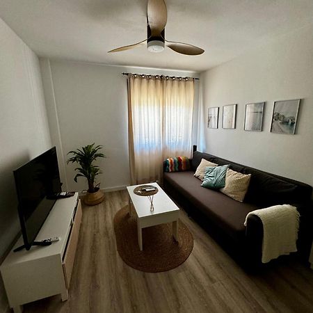 Apartamento En Pedregalejo Daire Málaga Dış mekan fotoğraf